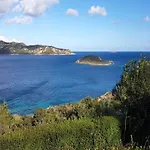 Punta Est - Trilo Lentischio Giardino A 300m Mare *