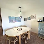 Lejlighed Punta Est - Trilo Lentischio Giardino A 300m Mare