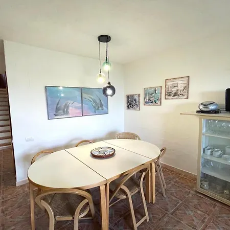 Lejlighed Punta Est - Trilo Lentischio Giardino A 300m Mare