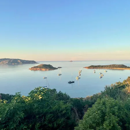 San Teodoro Punta Est Giardino Vista Mare アパート *